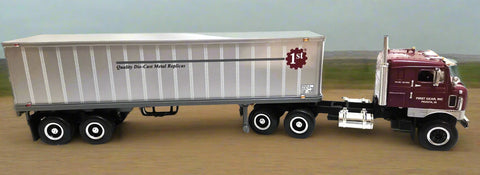 First Gear 1953 Kenworth Bull Nose Tractor Trailer