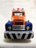 First Gear 1957 International R-200 Tow Truck Gulf