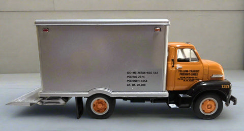 First Gear 1953 Ford C-600 Straight Truck Yellow Transit