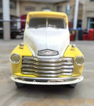 First Gear 1949 Chevrolet Panel Truck Hostess Cup Cakes
