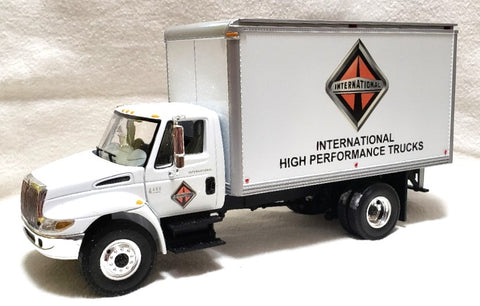 First Gear International 4400 High Performance Box Truck