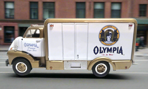 First Gear 1952 GMC Insulated Van Olympia Beer