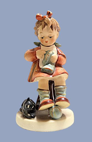 Hummel Mother's Helper