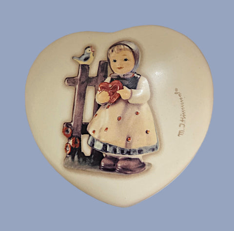 Hummel Sweet Greetings Heart Trinket Box