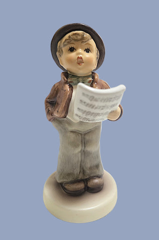Hummel Lamplight Caroler