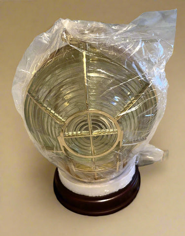 Third 1/2 Order Clamshell Fresnel Lens HL650 (HLBA)