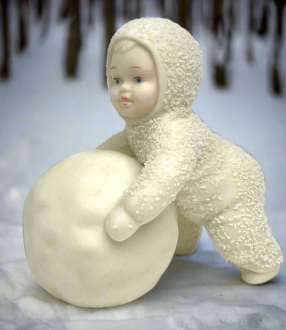 Snowbabies I'm Making Snowballs
